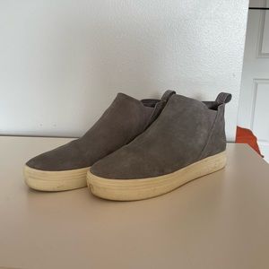 Platform Grey Booties